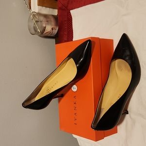 Ivanka Trump "Natalie" Black Leather Pumps Shoes Heels 9.5 Women